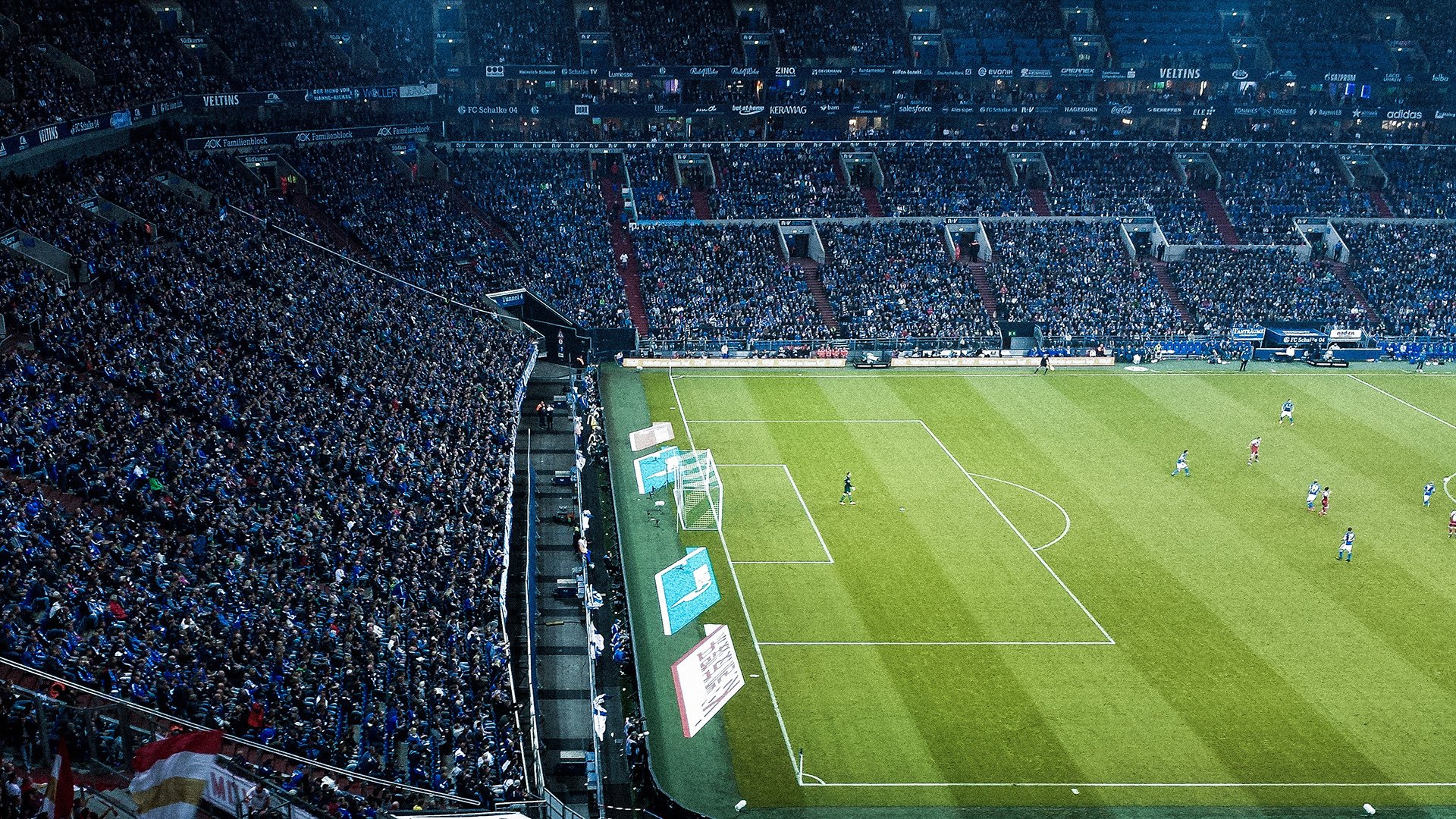 九游在线玩-历史教练：足球名帅的执教哲学与战术思想，十大足球教练名帅